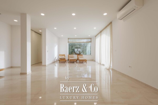 photo 18 Istria, Kanfanar, impressive top quality villa with sea view