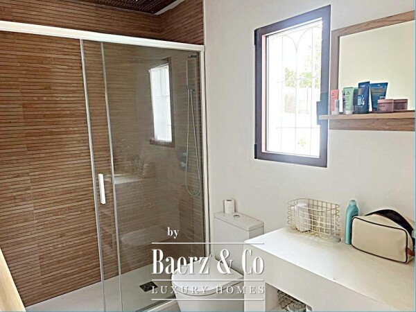 photo 15 Elegant Ibiza-Style Villa with Pool & Palm Trees