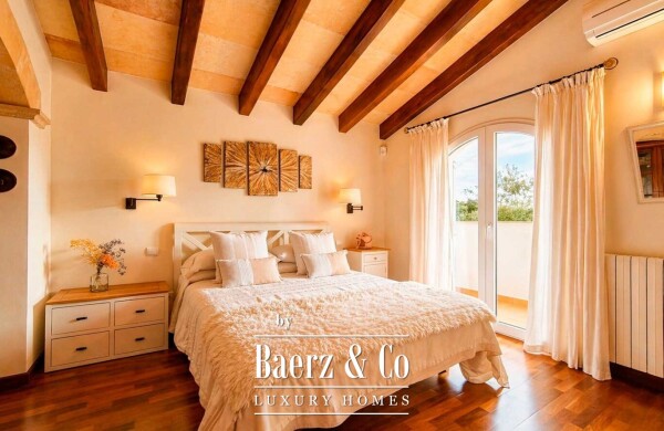 photo 7 EXCLUSIVE VILLA WITH MENORCAN ARCHITECTURE AND EXCEPTIONAL MATERIALS JUST A FEW STEPS FROM THE SEA IN SA CALETA, CIUTADELLA DE MENORCA