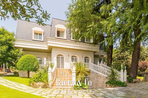 photo 14 Exclusive Luxury Villa for Sale in El Plantío – Prestigious Madrid Residential Estate