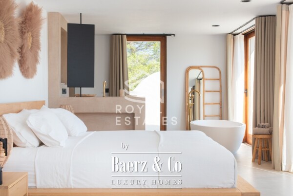 photo 17 Beautiful luxury home in Cala Bassa