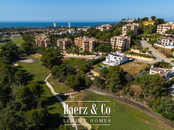 photo 29 Villa - Marbella East - Ref: 8685