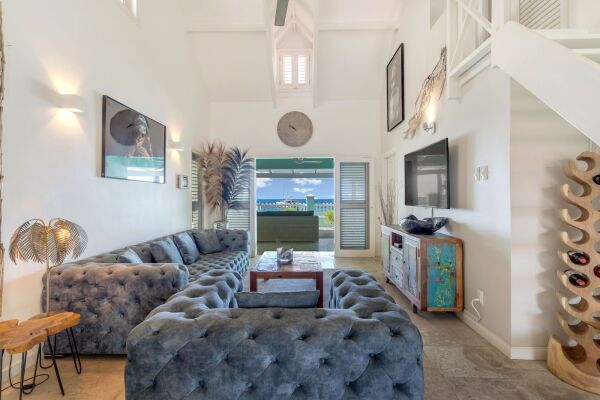 photo 4 Oceanfront Living in the Heart of Kralendijk