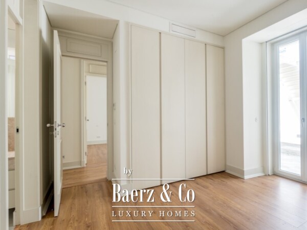 photo 22 2 bedroom apartment with private garden, in Saldanha