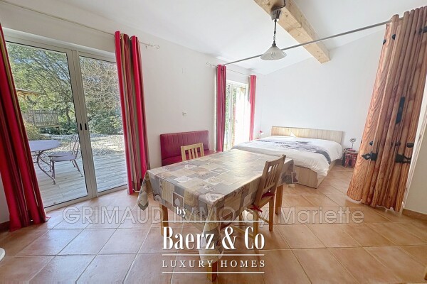 photo 13 La Garde-Freinet, France