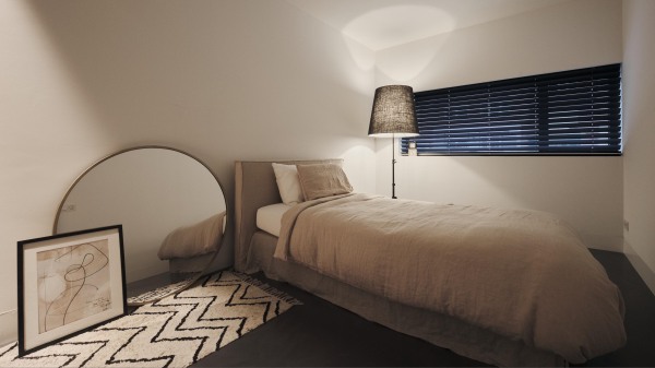 photo 19 Aan Cedron 12