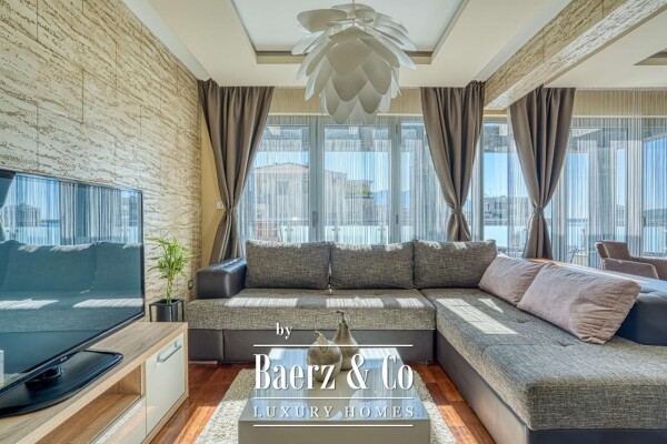 photo 6 Duplex Penthouse with a Sea View close to the Budva Center