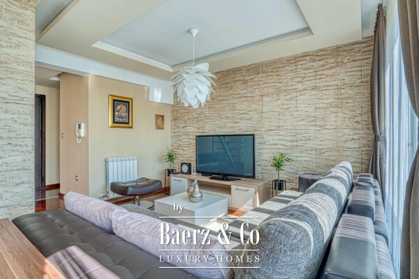 photo 7 Duplex Penthouse with a Sea View close to the Budva Center