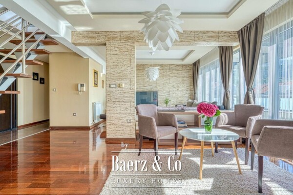 photo 10 Duplex Penthouse with a Sea View close to the Budva Center
