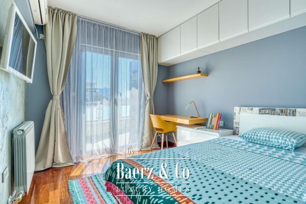 photo 19 Duplex Penthouse with a Sea View close to the Budva Center