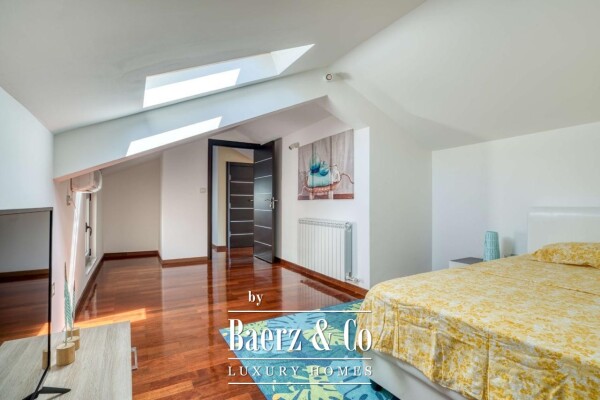 photo 21 Duplex Penthouse with a Sea View close to the Budva Center