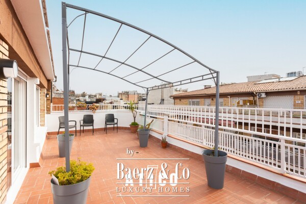 photo 12 Penthouse for sale in Gràcia