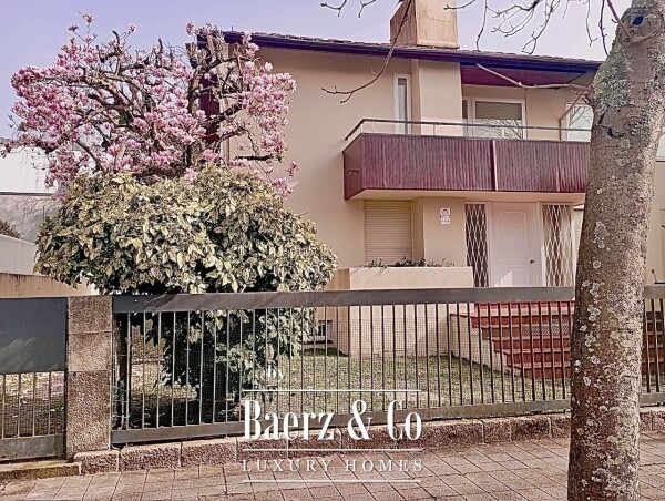 photo 1 Villa with garden