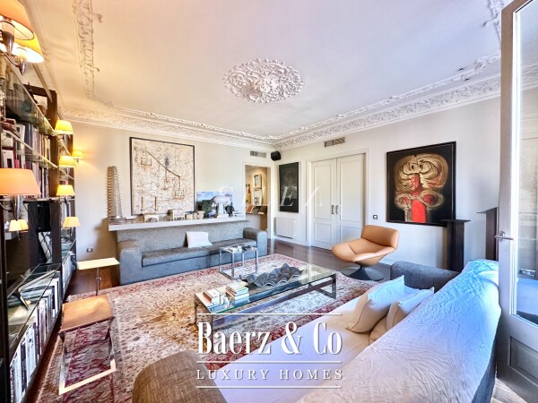 photo 4 Pau Claris 100