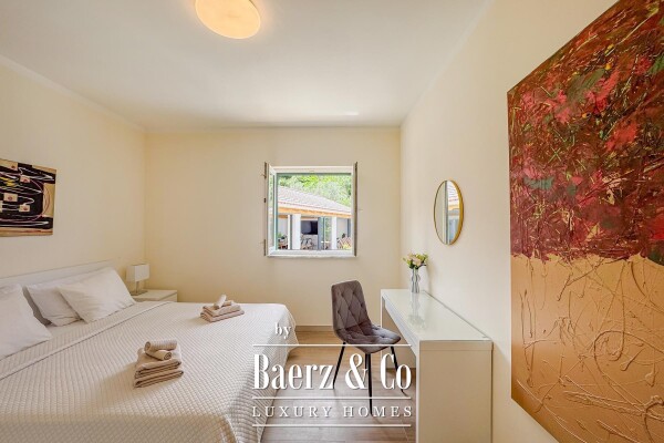 photo 18 Omiš, Krilo Jesenice, luxury villa with swimming pool and summer kitchen, sea view