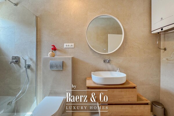 photo 27 Omiš, Krilo Jesenice, luxury villa with swimming pool and summer kitchen, sea view