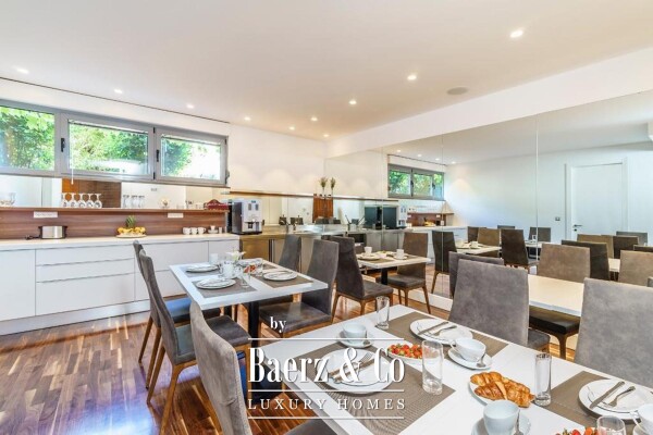 photo 11 Split, Žnjan, Hotel with eleven rooms, unique opportunity