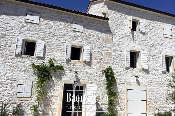 photo 16 Istria, near Grožnjan - Authentic stone estate with a swimming pool and complete privacy
