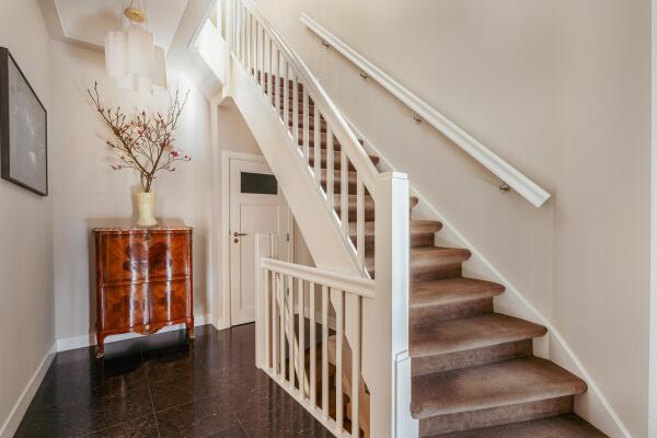 photo 21 Diepenbrockstraat 18