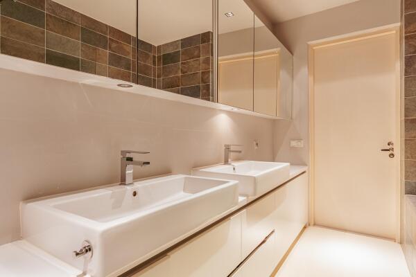 photo 33 Tweede Helmersstraat 87 H