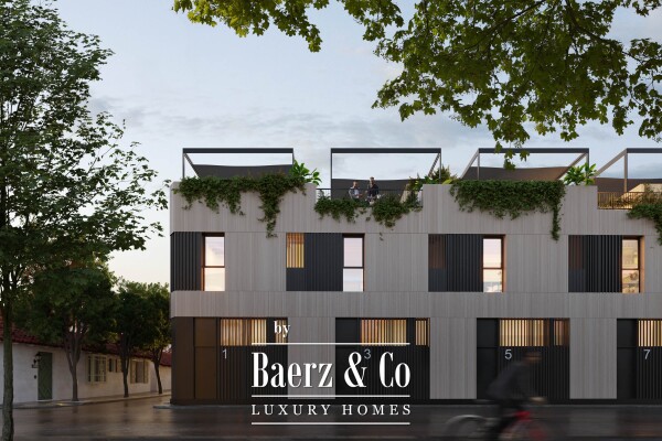 photo 12 UNIQUE – Boutique patio homes in Pedregalejo - Private urban living with interior courtyard concept - Grand patio residence with expansive interiors and rooftop living - 4-Bedroom residence with interior courtyard, large terraces and private solarium