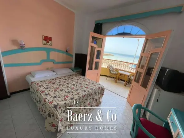 photo 6 Hotel with Seaview