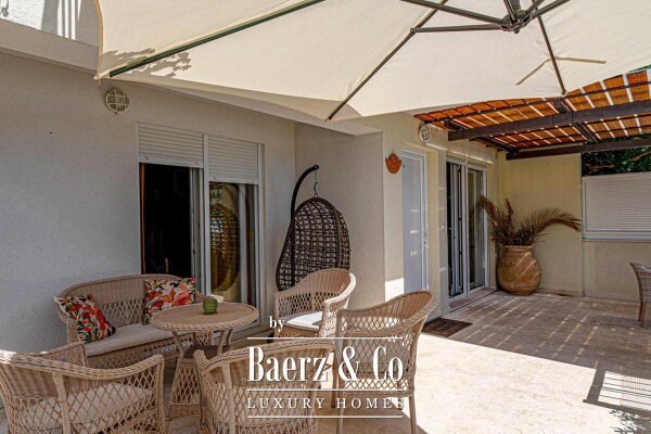 photo 9 Pelješac, Viganj - Seafront property with pool and garage