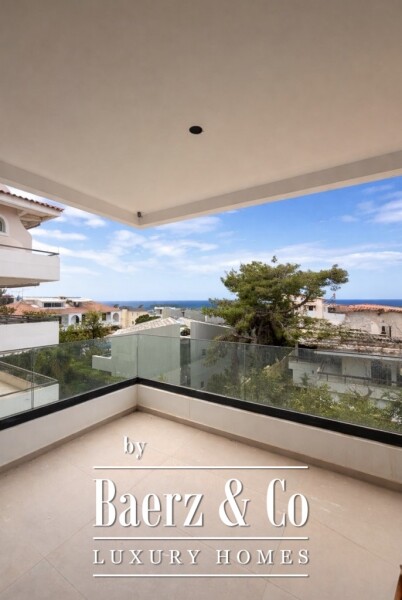photo 1 Luxurious sea-view apartment in prestigious Voula – 134 sq.m