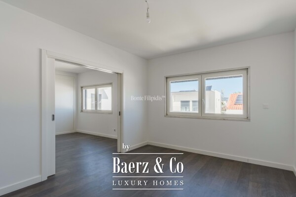 photo 35 Beautiful luxury home in São Domingos de Rana, Tires