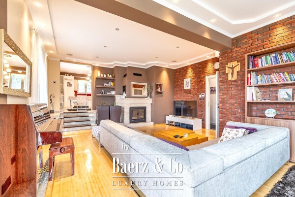 photo 2 Sveta Nedjelja, Center beautiful detached house 335 m² on a plot of 763 m²