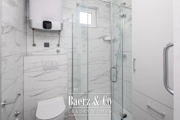 photo 14 Omiš, Stanići, exclusive villa first row to the sea