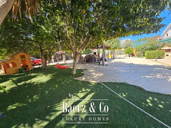 photo 30 2351689 - 7 Bedroom Villa For sale, Nicosia City, 500 sq.m