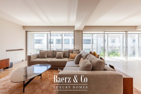 photo 11 Beautiful luxury home in Santo António, Marquês de Pombal (Coração de Jesus)