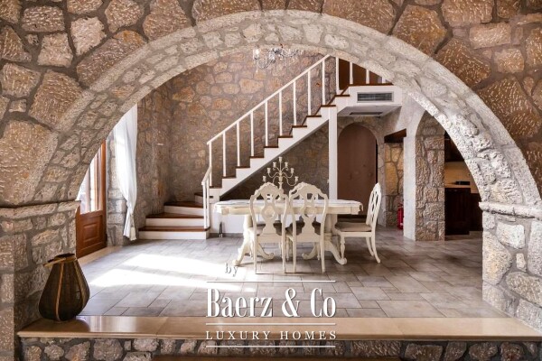 photo 6 2353723 - Villa For sale, Lefkada, 404 sq.m., €2.300.000