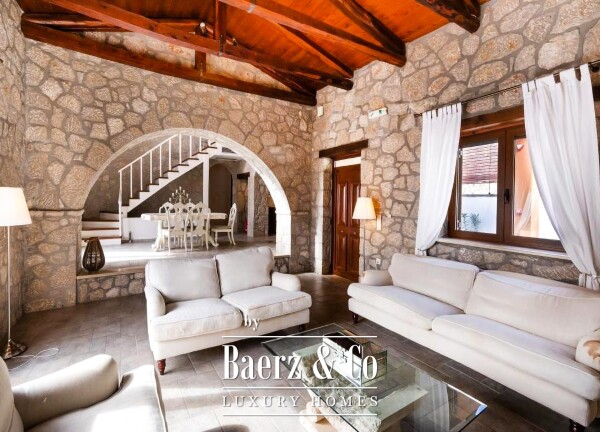 photo 11 2353723 - Villa For sale, Lefkada, 404 sq.m., €2.300.000