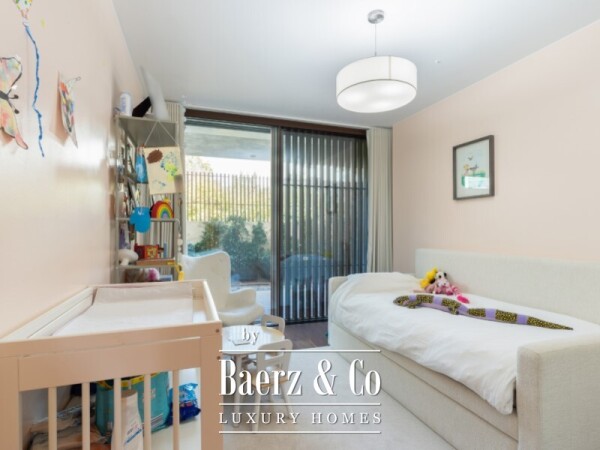 photo 25 Luxurious Apartment with 3 Ensuite Bedrooms - Garden and Swimming Pool - Privileged Location - Sea View - Walking Distance from the beach - Gated community with 24/7 Security.