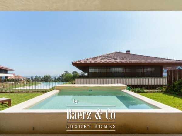 photo 28 Luxurious Apartment with 3 Ensuite Bedrooms - Garden and Swimming Pool - Privileged Location - Sea View - Walking Distance from the beach - Gated community with 24/7 Security.