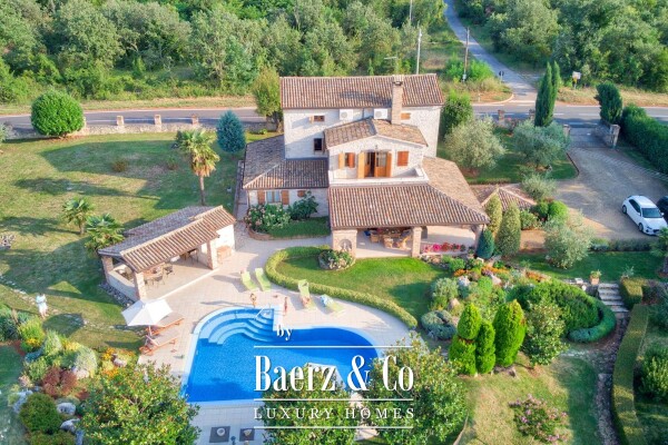 photo 3 Istria, Višnjan - A Unique Villa for Those Seeking Peace, Space, and Exclusivity