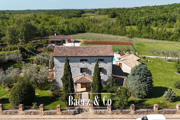 photo 4 Istria, Višnjan - A Unique Villa for Those Seeking Peace, Space, and Exclusivity