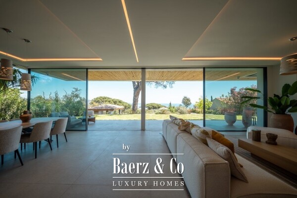 photo 6 PRIVATE AUCTION : NEW CONTEMPORARY LUXURY VILLA IN SAINTE-MAXIME (83)