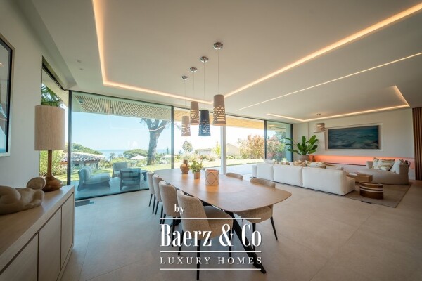 photo 10 PRIVATE AUCTION : NEW CONTEMPORARY LUXURY VILLA IN SAINTE-MAXIME (83)