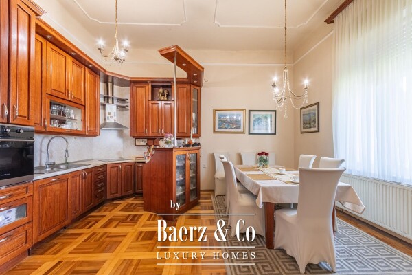 photo 3 Čakovec, Center - Art Nouveau villa with multiple residential units