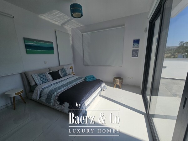 photo 33 2355923 - Luxury Villa For sale in Moni, 550 sq.m.