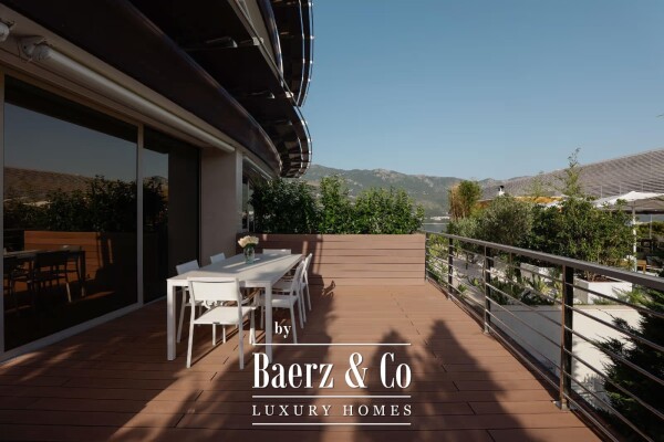 photo 2 Luxury Apartment in a 5* Hotel in Budva near the Sea