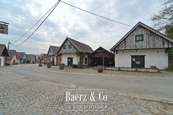 photo 1 Osijek, Baranja - an exceptional business complex in a unique location