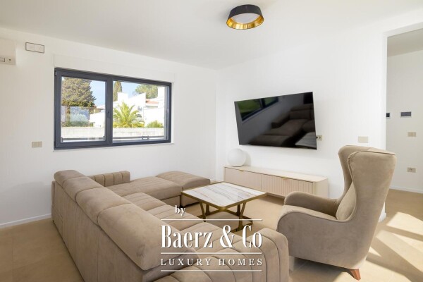 photo 4 Istria, Rovinjsko selo, modern house 210 m² with heated pool, sauna and jacuzzi