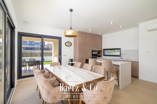 photo 9 Istria, Rovinjsko selo, modern house 210 m² with heated pool, sauna and jacuzzi
