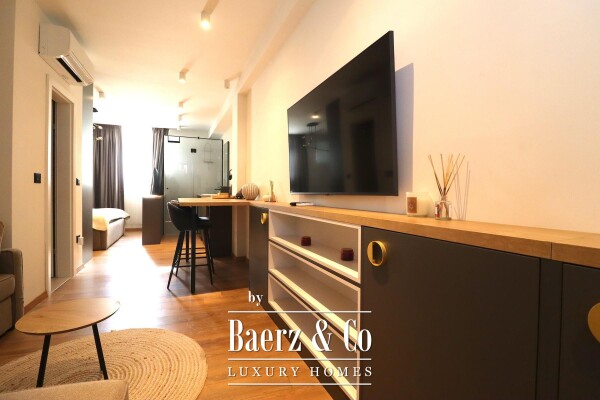 photo 7 Istria, Poreč - Fully Renovated Old Town House with 3 Studio Apartments and Sea View