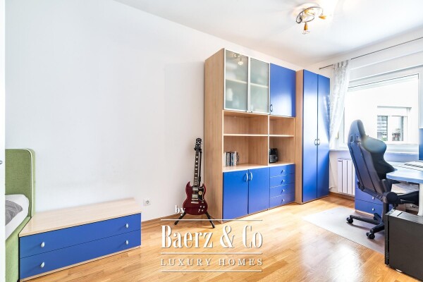 photo 11 Zagreb, Vrbik, VMD, excellent four-bedroom apartment 148 m², double garage