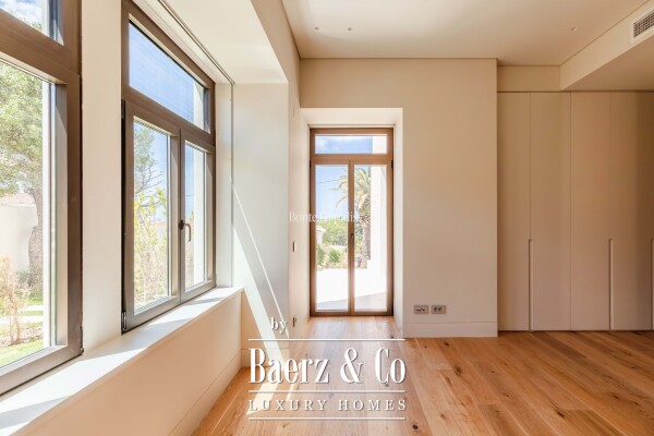 photo 17 Beautiful luxury home in Cascais e Estoril, Monte Estoril
